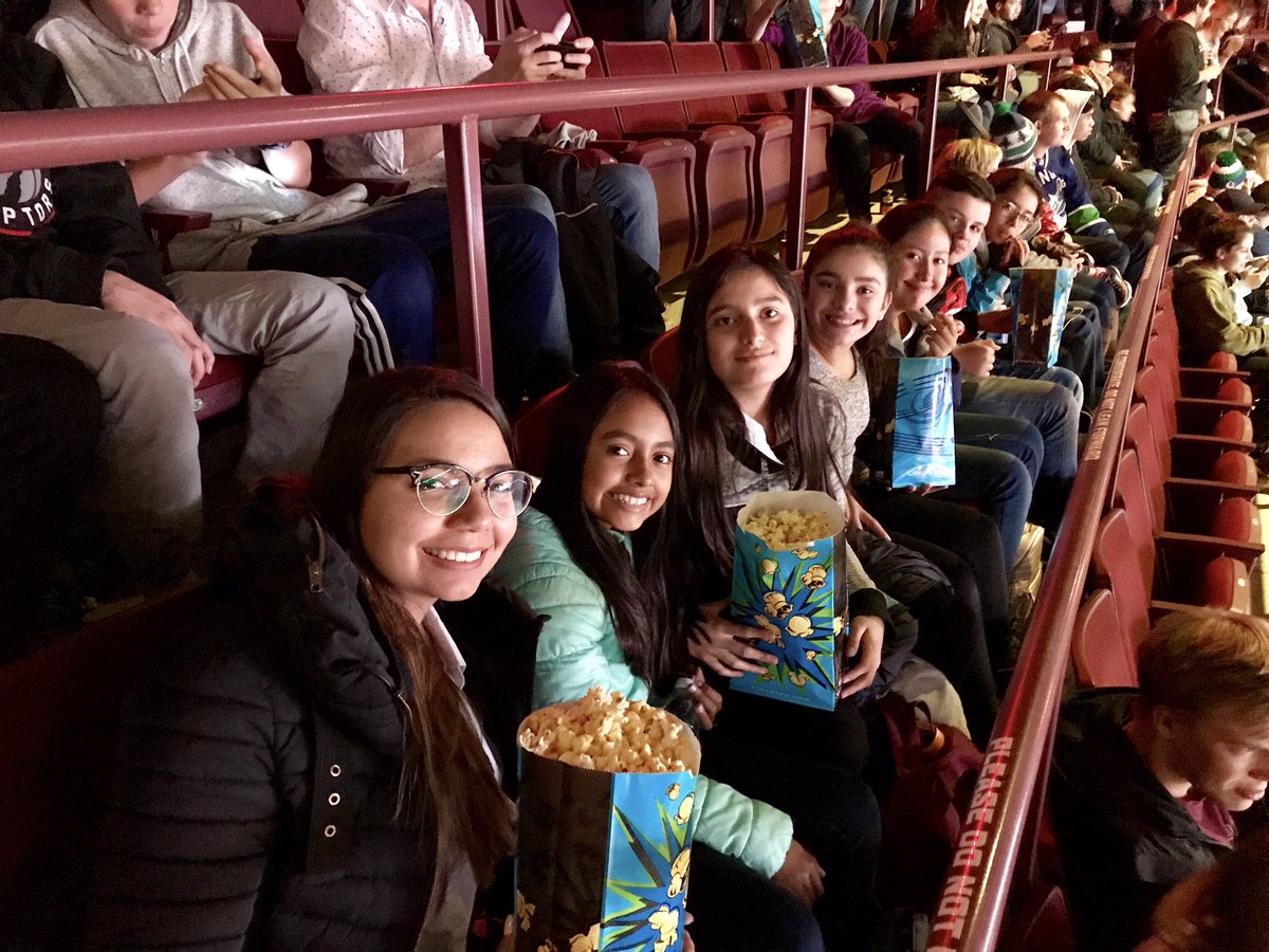 Coquitlam_IntEd's tweet photo. The Coquitlam student group from Colombia enjoyed a Saturday evening at Spaghetti Factory & the Vancouver Canucks hockey game. #CSDinted https://t.co/N7KZM9YMrP