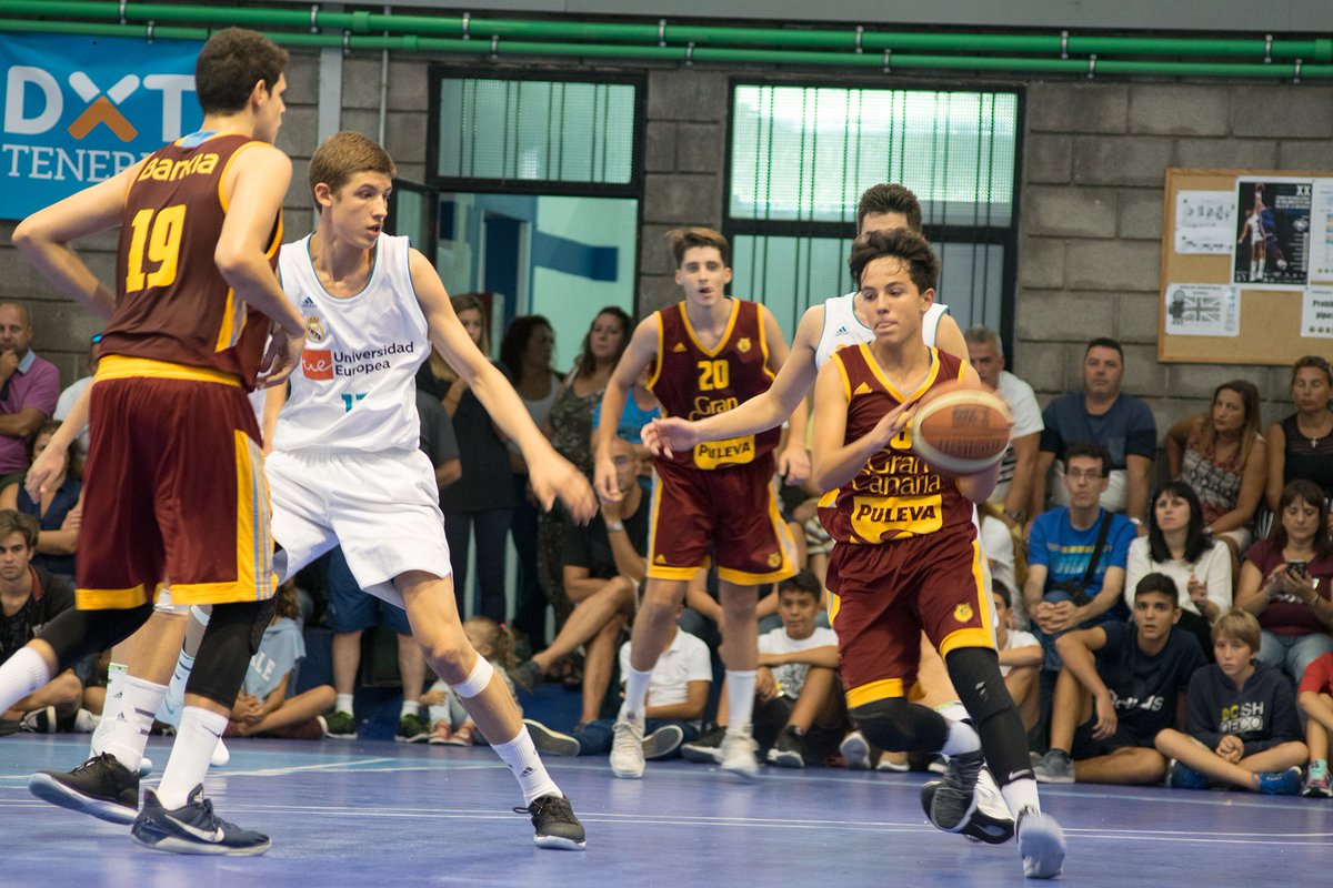 CBSanIsidro's tweet photo. Final 1Q #U16Orotava2017 @RMBaloncesto 1⃣6⃣ @GranCanariaCB 1⃣6⃣ 🏀 #VisitLaOrotava https://t.co/rdf4hWsu2u