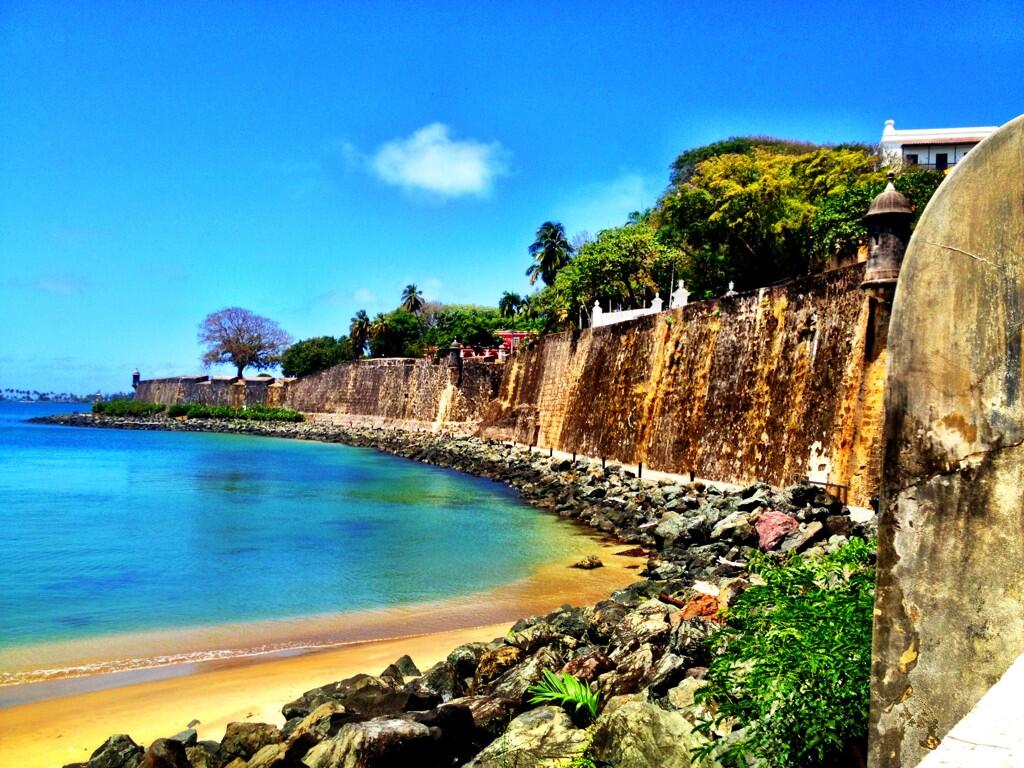 Miamor_magico's tweet photo. @RM_Foundation Y cerca de esta isla bonita a todo mi corazon en el apoyo mas enomre!!! #PuertoRico #apoyo #alcorazon 🙏🇵🇷💗👌🙏 https://t.co/70dzWSa7ym