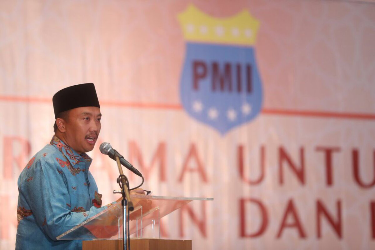 imam_nahrawi's tweet photo. Kita harus optimis meski tantangan semakin besar. PMII hrs kembali ke kampus, masjid dan basis-basis pergerakan yg menguatkan organisasi.-IN https://t.co/7v9vUImjih