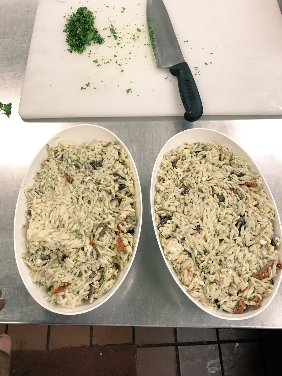 iAmChefMaino's tweet photo. Orzo Salad π₯ π₯π₯π
#ChefMaino #FoodPorn #iAmChefMaino #Fresh https://t.co/nVETWnSgvc