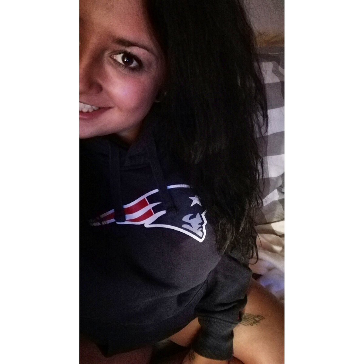 vanessavalicios's tweet photo. @Icke41 GO PATRIOTS! 🏈💕 https://t.co/Qa2ltL7Hjx