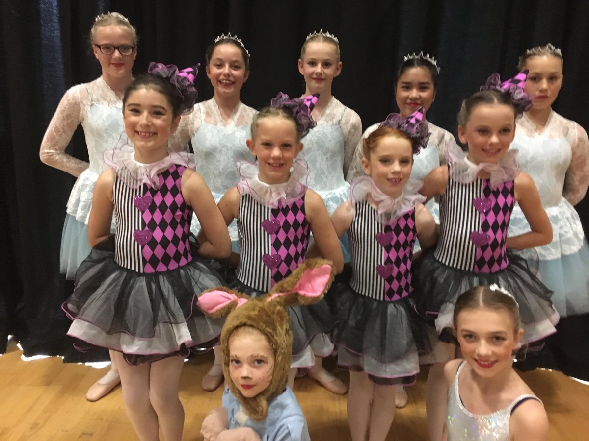 khschoolofdance's tweet photo. Fantastic performance by some of our dancers today at the launch of Befriended in Burgess Hill today. https://t.co/8hGavSg7GF