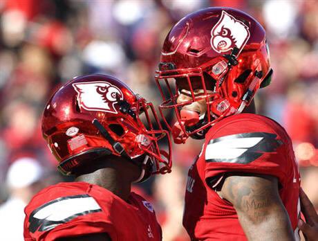 UoflUpdates's tweet photo. NC State ranked 24th in new AP Poll. Cards stay at 17th in time for Thursday’s matchup on ESPN. #GoCards https://t.co/Qw79wVBhG7