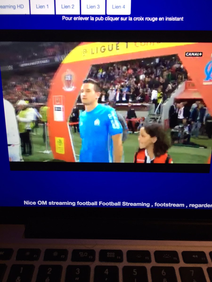 simallouch's tweet image. Bande de gros morts @myCANAL tu payes un abonnement et au final tu te retrouve sur un site de merde