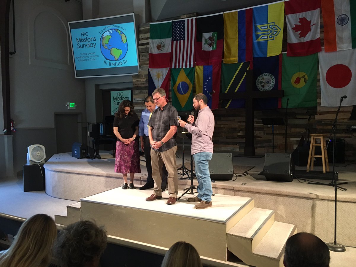 FBCWatsonville's tweet photo. Praying with the Lopez family and their work https://t.co/7K9ofjNl79