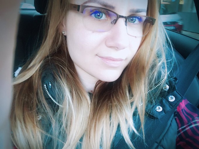 Hello, October!  😈👻 🎃🍂🍁 #October1st #nomakeup #selfie @rtdumb @RTsubby @RT4fet https://t.co/FeePCHEU<a href="/tag/october1st"class="tags">#October1st</a><a href="/tag/nomakeup"class="tags">#nomakeup</a><a href="/tag/selfie"class="tags"><span>#selfie</span></a>