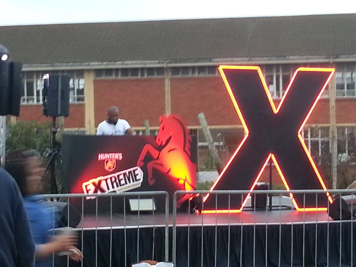 maximisegl's tweet photo. #ExtremeTakeOver
#OomCola https://t.co/JuLVrKlXNh