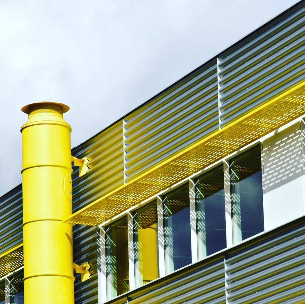 OneTenEleven's tweet photo. Here East Venue @hereeast #offflondon #hackneywick #architecture https://t.co/QZJj2vywlR https://t.co/rGomhAUa79