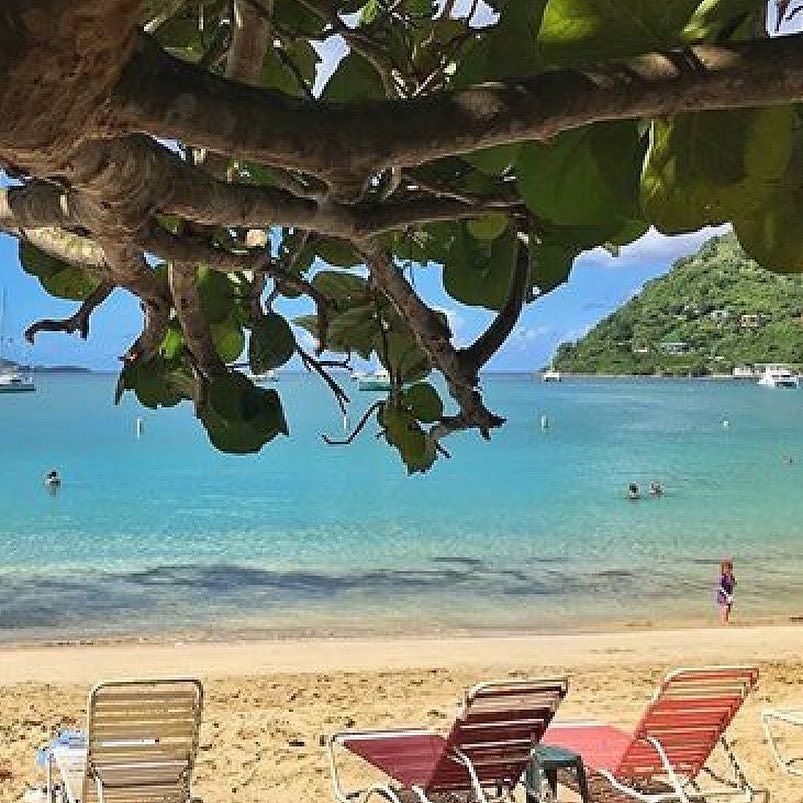 Travel to Tortola as soon as you can and help rebuild their tourism economy! #tortola #bvi #britishvirginislands #… ift.tt/2xQWOz4