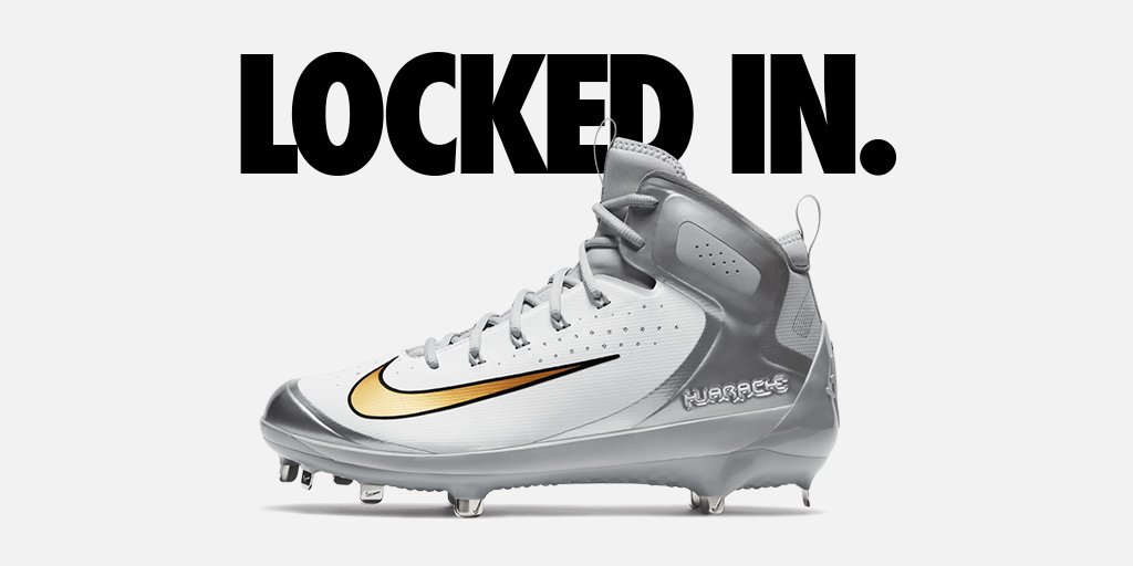 nikediamond's tweet photo. Dominate the diamond in the Nike Alpha Huarache Elite Pennant Pack. Made for October and beyond. https://t.co/nFadnw6sGC #JustThatGood https://t.co/9kbJcdwzGT