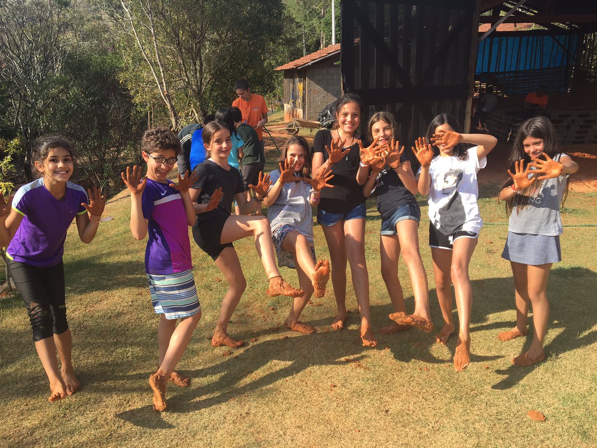 MsUlehman's tweet photo. Wonderful Classroom Without Walls week with 6th grade in São Luíz do Paraitinga, Brazil! #GradedMS #GradedEagles https://t.co/bKwXgRDeD4