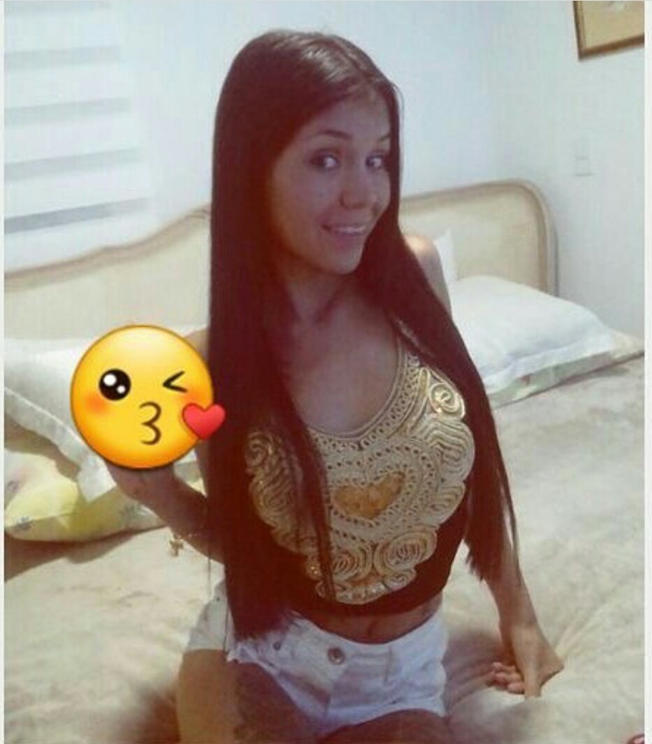 69laYea's tweet photo. Así soy yo mis amores, una mujer real... Después de un día de sexo, arena,sol y mucho mar 🌊🌊 a descansar. Cúantos con las notifi activadas ? https://t.co/jmapa8cM7c