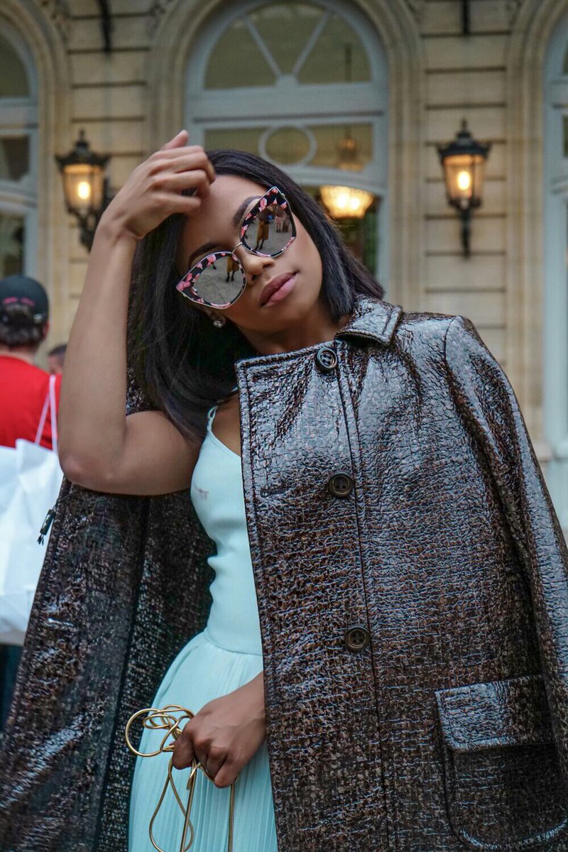 Bonang's tweet photo. ....#PFW 🇫🇷🥂👑 #JohnGallianoShow https://t.co/cmmAaAb98C
