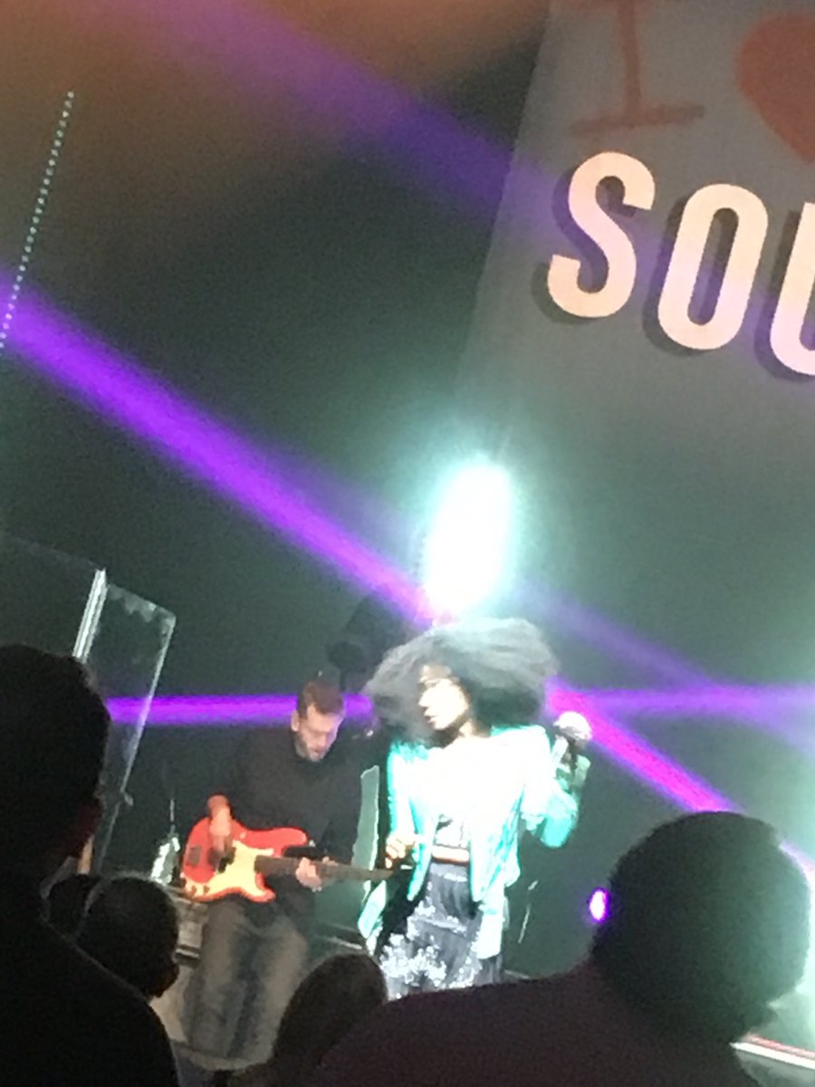 TSioProtocol's tweet photo. @Beverleyknight is perfect for first tweet for channel #TSio universal mobility account for connected people &amp; cars!! https://t.co/njWEgrDYkD