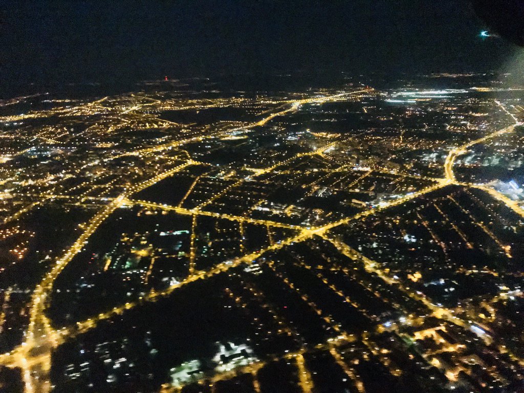 t_szykulski's tweet photo. Wieczorny Poznań po starcie z @poz_airport ✈️ https://t.co/jKarbXOksO