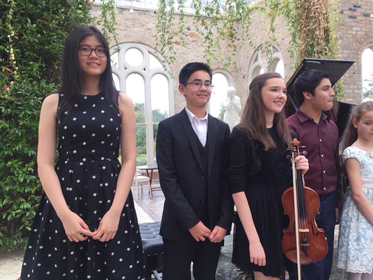 RIAMDublin's tweet photo. What a day @killruddery. Our fab musicians from our Young Scholar Programme making us so proud. Thanks to our wonderful hosts. https://t.co/vtjIDGaVUh