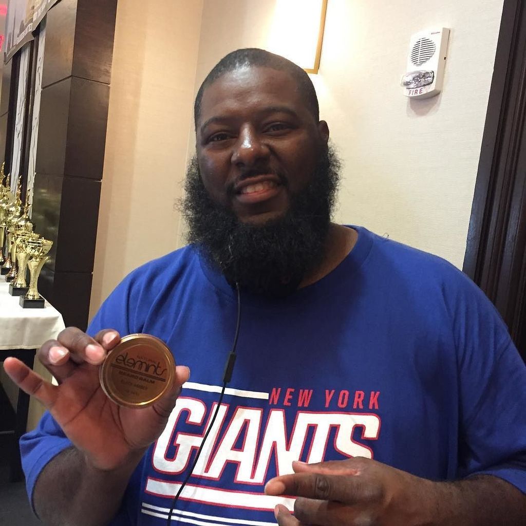 hqelemints's tweet photo. Love your beard... _________ #elemints #beardbalm #beardgame #beardgang #allnatural #djcrazy #beardedgiant #elemin… https://t.co/wSq3a6aIeY https://t.co/A2lgkg3wG1