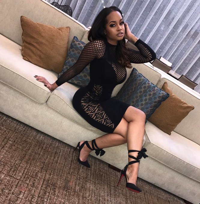 Just for you bae 😘👅 #FAME https://t.co/rC1WQlbe4r<a href="/tag/fame"class="tags">#FAME</a>