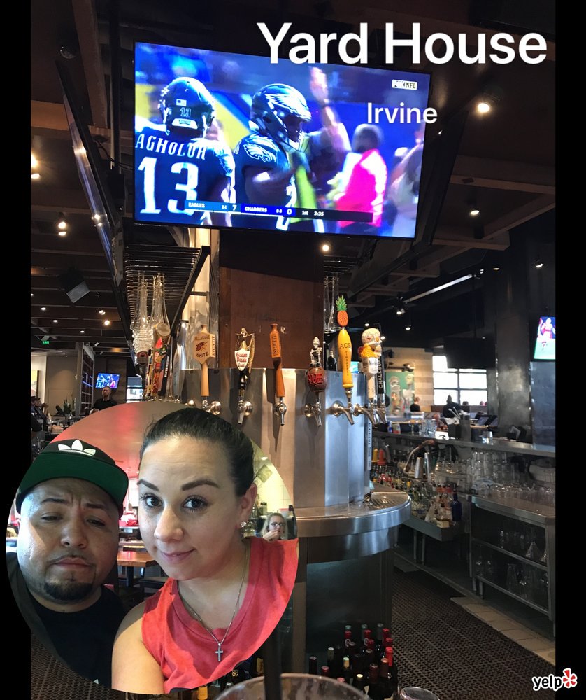 RileySilverman's tweet photo. In LA here supporting my SAN DIEGO chargers (@ Yard House) #Yelp #Yelfie https://t.co/i27q6Ry79z https://t.co/3zKpYJFM3t