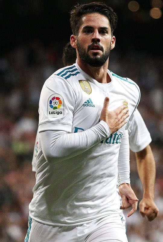 eneoe7's tweet photo. Es increíble lo de @isco_alarcon ahí donde mires esta el! En todas las partes del campo mires donde mires😊 #MagoIsco #HALAMADRID https://t.co/J672rSUaIy