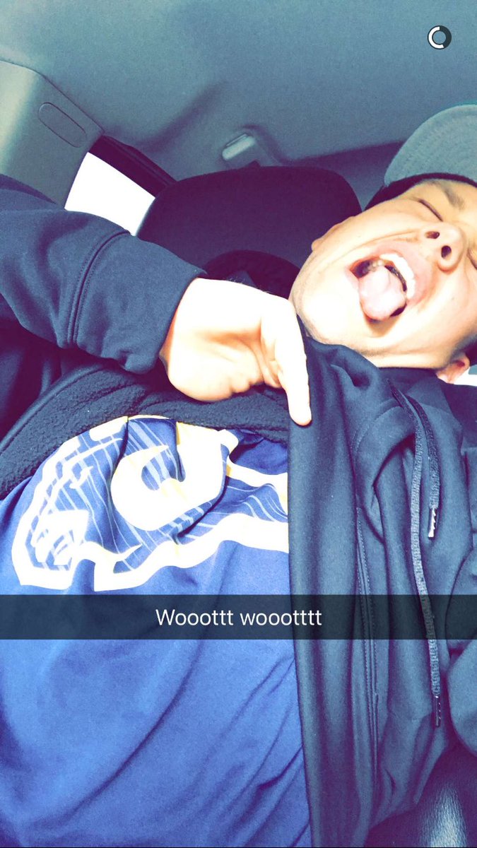 nouhlew's tweet photo. Mood rn @charliew_120 https://t.co/dGVcuogSQy
