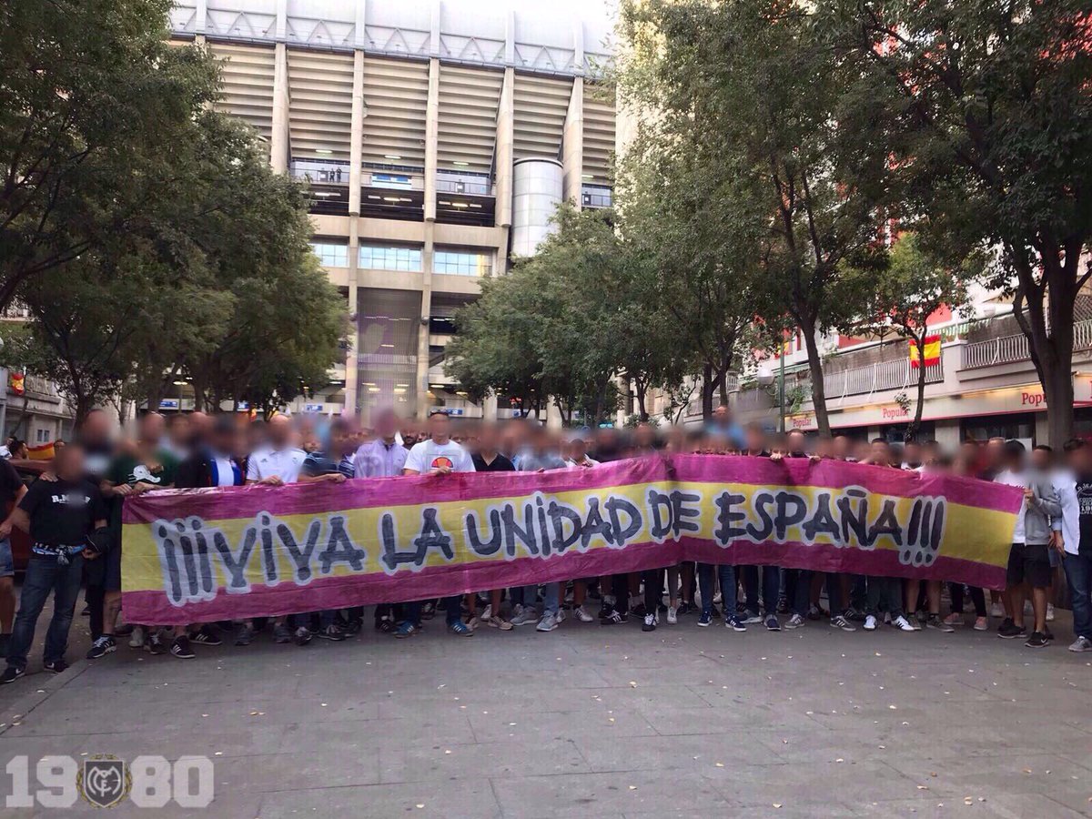 FondoSur_1980's tweet photo. Tenemos clara nuestra bandera. Marceliano y el Bernabéu rojigualda. https://t.co/nFxu4AWdHV