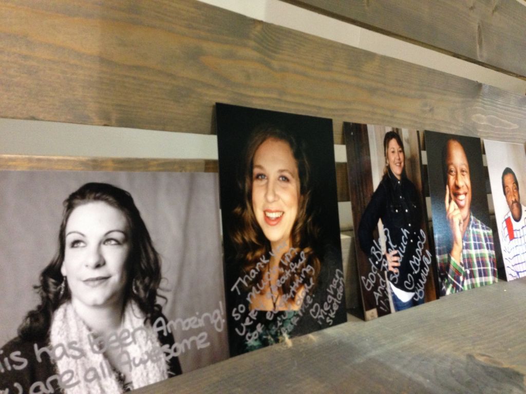 HelpPortrait's tweet image. A photograph can change a life. #HelpPortrait buff.ly/2fCTZLt