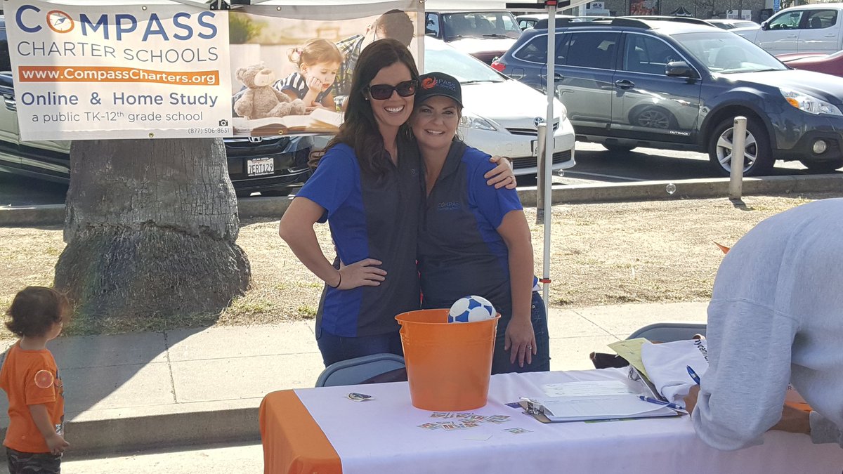 CCSMrsRoberts's tweet photo. @CompassCs @Mrs_MacAlpine & @CCSMrsWatt sharing about our #OnlineLearning & #homeschooling options @CityofFresno #CenCalVia today until 3:00 https://t.co/9D2vu7n7IA