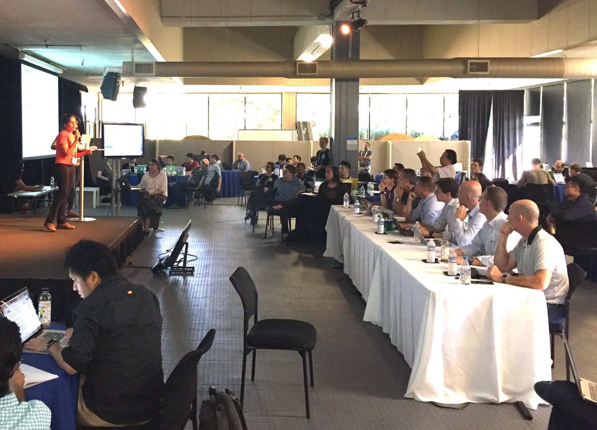 niko_elomaa's tweet photo. #KONEhackathon Demo time! https://t.co/KPrH2f5Vcm