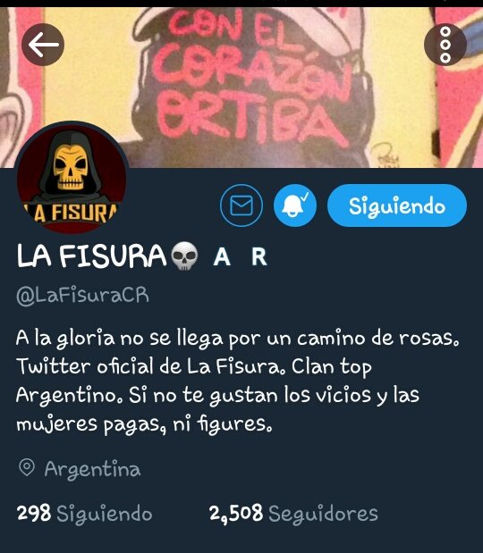 Leomanda18's tweet photo. -Cuando Dicen Bardo Algunos Piensan La primer Imagen...Pero Yo pienso la Segunda XD @LaFisuraCR https://t.co/K31cGMckXT