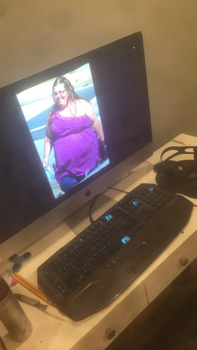 gweeeeeeeg's tweet photo. #SetupChallenge what's yours? https://t.co/rAD75Bge2z