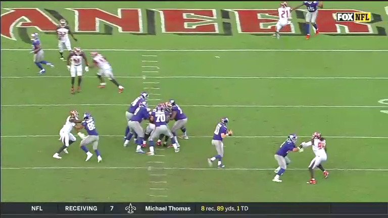 CBSSports's tweet photo. NEVER leave Eli Manning open. You will get burnt. 😂 https://t.co/mKUiR9O4nb
