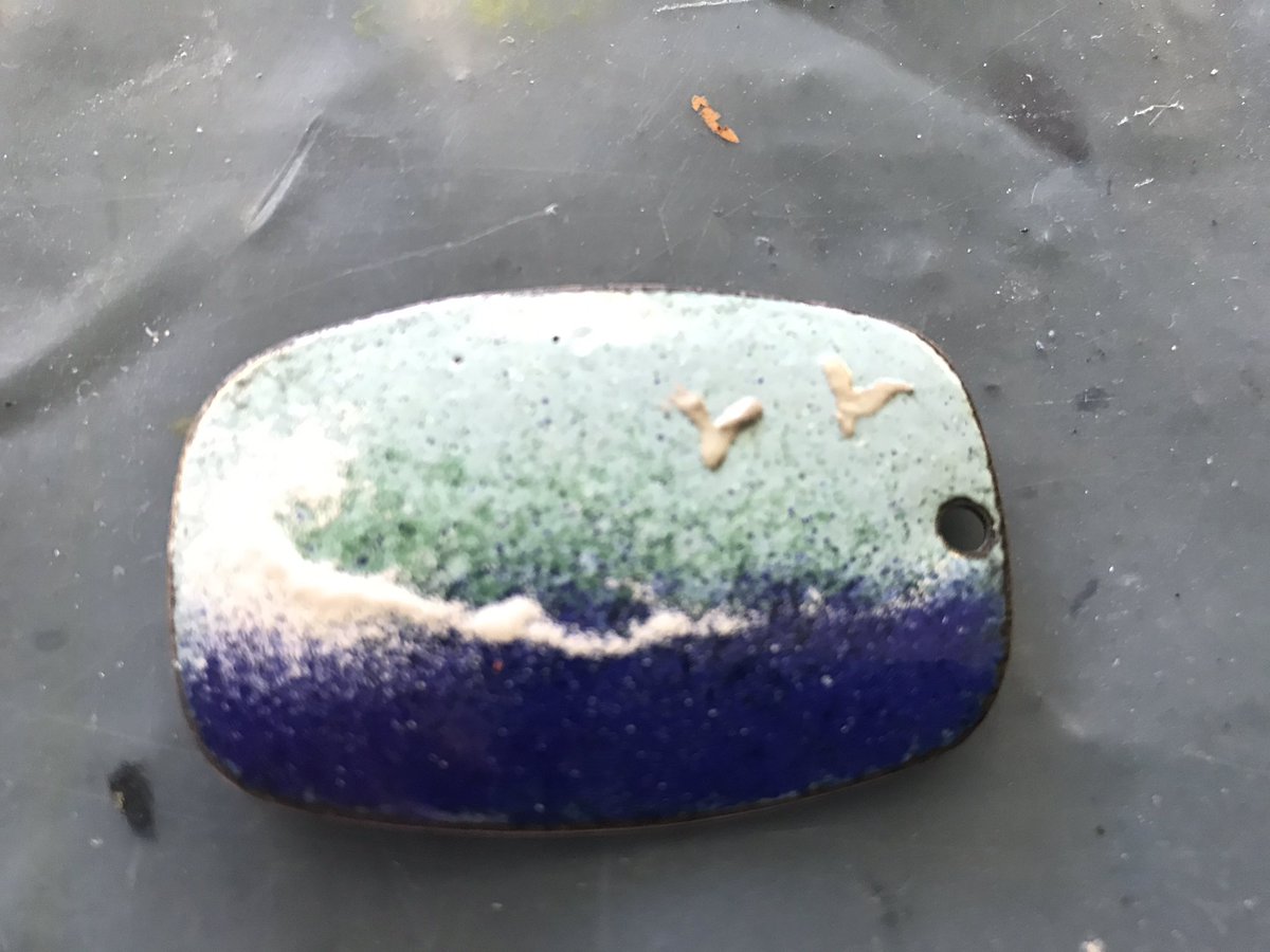 BaschurchWI's tweet photo. Thankyou @WesthopeCollege for hosting a wonderful craft day #felting #weaving #glass #enamelling # Ruyton XI Towns group #amazing day https://t.co/fL20qyRGQ0