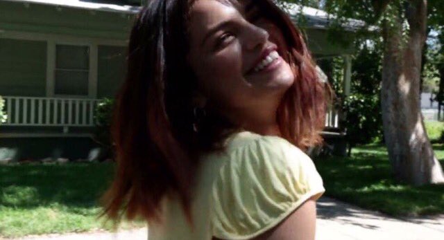 gomezimpression's tweet photo. i love you @selenagomez and i will do forever,you are the light of my life,you give me hope and make me feel loved and worthy,thank you ❤️ https://t.co/eQYLSO3YnT