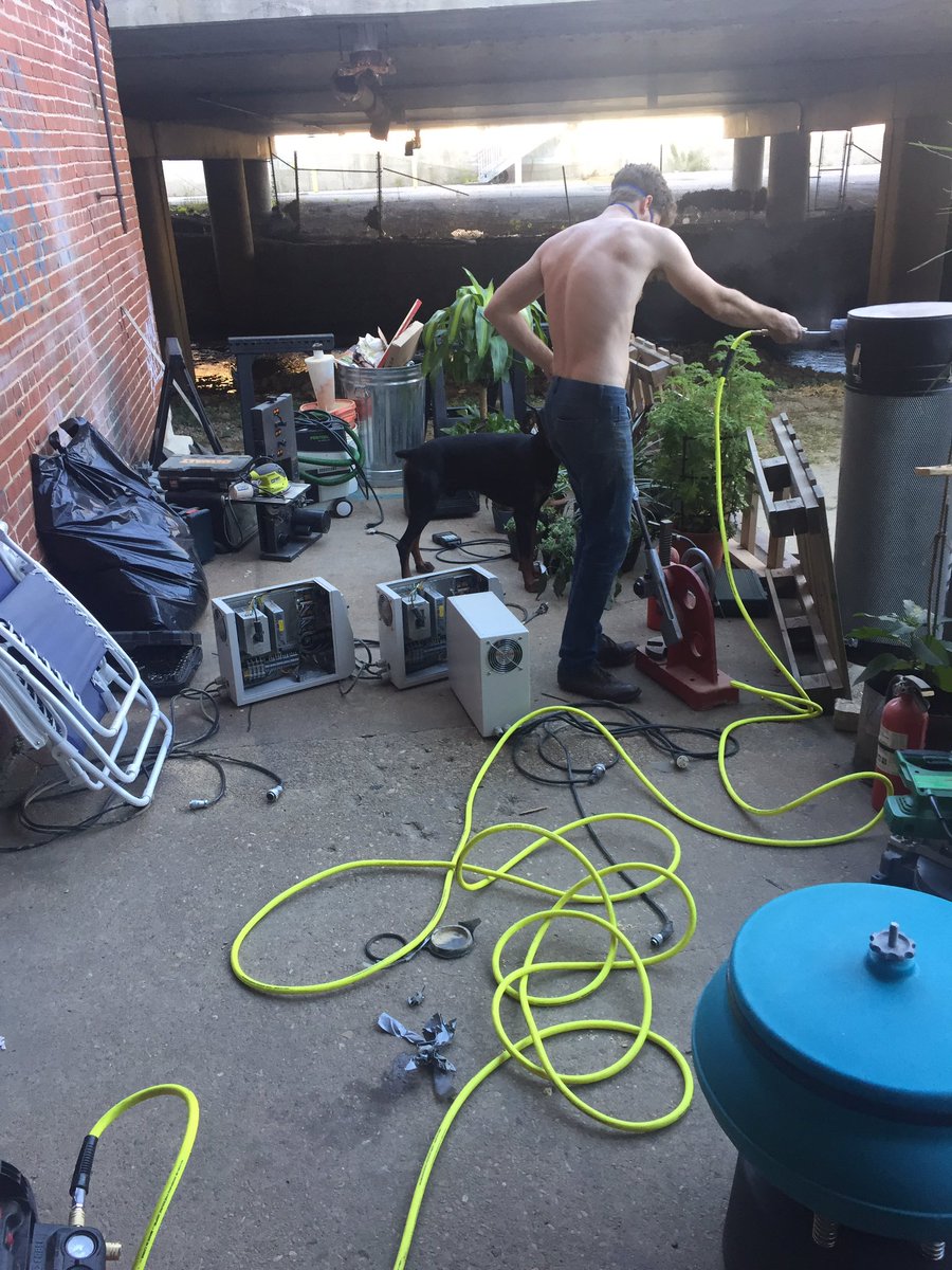 slimtechgearco tweet media