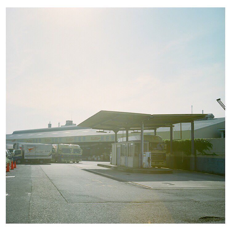 HisaFoto's tweet photo. 「#徒然ウォークアラウンド」
.
.
.
#rolleiflex #rolleiflex28d #ローライフレックス #carlzeiss #yokohama #フィルム #reco_ig #hueart_life #pics_… https://t.co/KW2ChfqA6g https://t.co/MXFMBbg6el