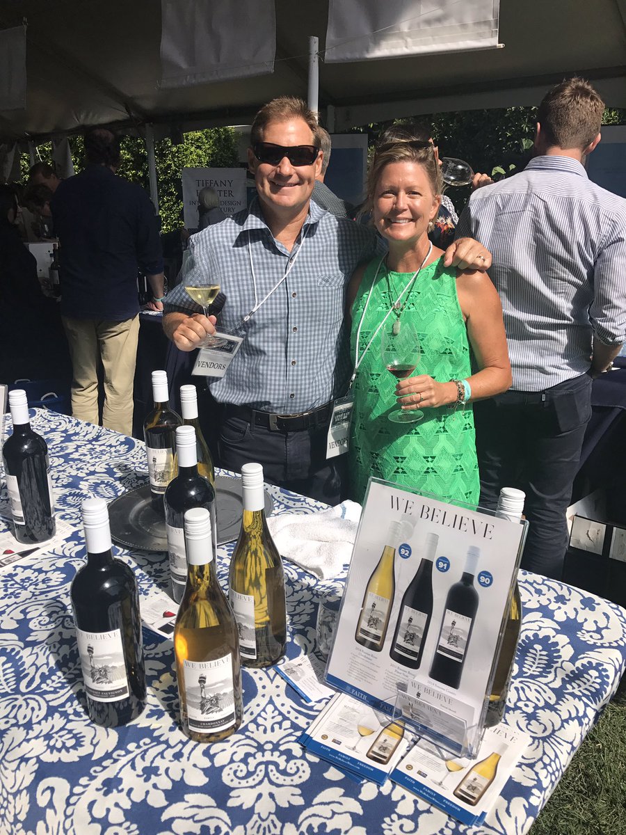 webelievewines's tweet photo. Hey @Newbe_Fest, we are here! Come stop by and try #WeBelieveWines! πΊπΈπ·π΄
#NBWF #NBWF2"17 #NewbeFest @NewportBeach https://t.co/dljEvonTzZ