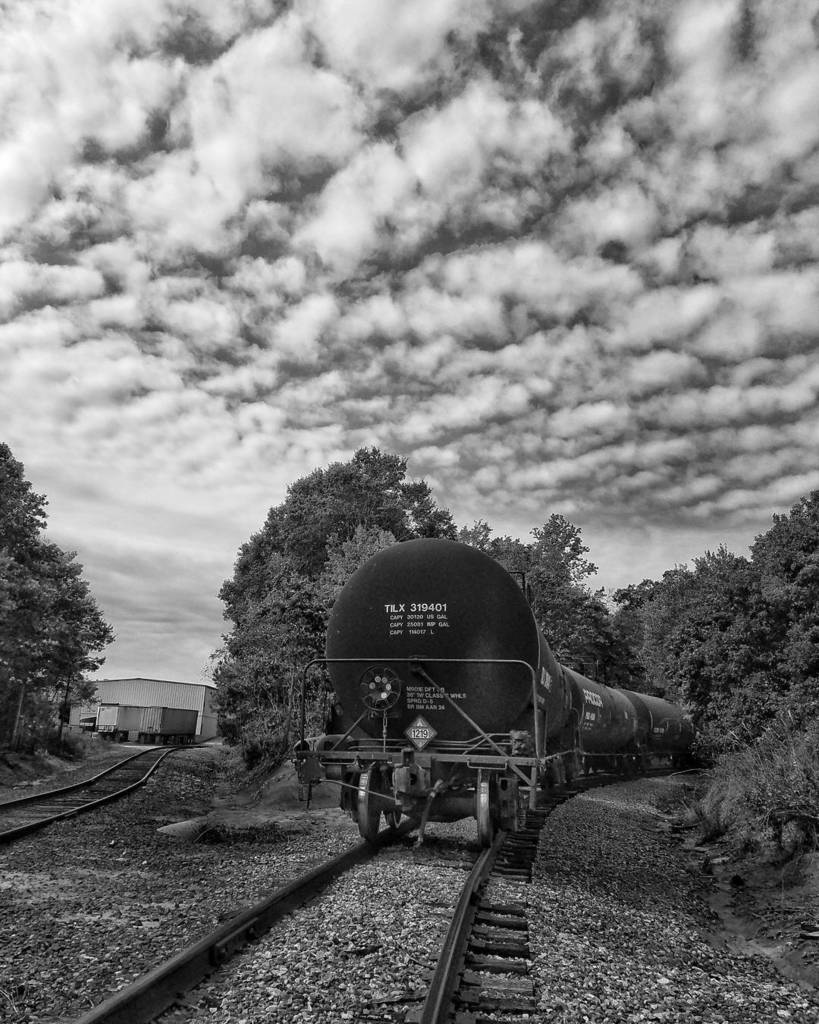 Heather_in_SC's tweet photo. I've been fascinated with trains since I was a kid.
.
.
.
#train #upstatesc #Spartanburg #Greenvillesc #yeahthatGr… https://t.co/WN2qRLAxyG https://t.co/1nDfflPmln
