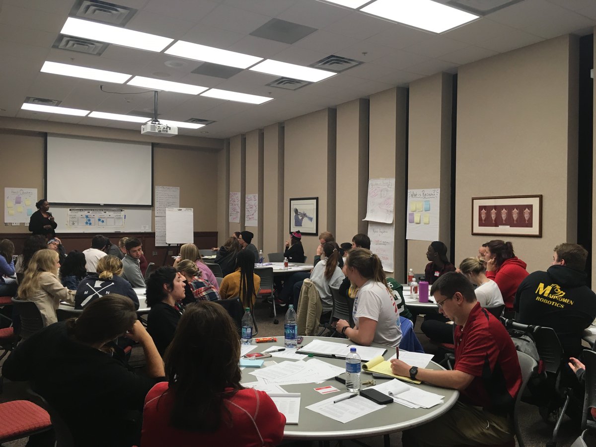 MSUMDiversity's tweet photo. 61 MSUM student leaders participated in 4 hour sessions of Anti-Racism in Higher Ed training last week! #DragonPride #GritHumilityHeart https://t.co/w6UsGWa7Z3