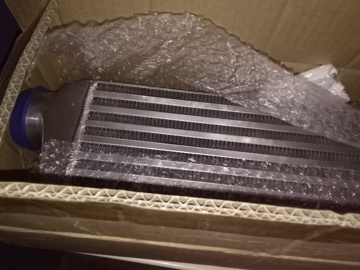 Javsauto's tweet photo. New front mount intercooler for the #boosted #volvo #c70 https://t.co/RyvjpEhnTG