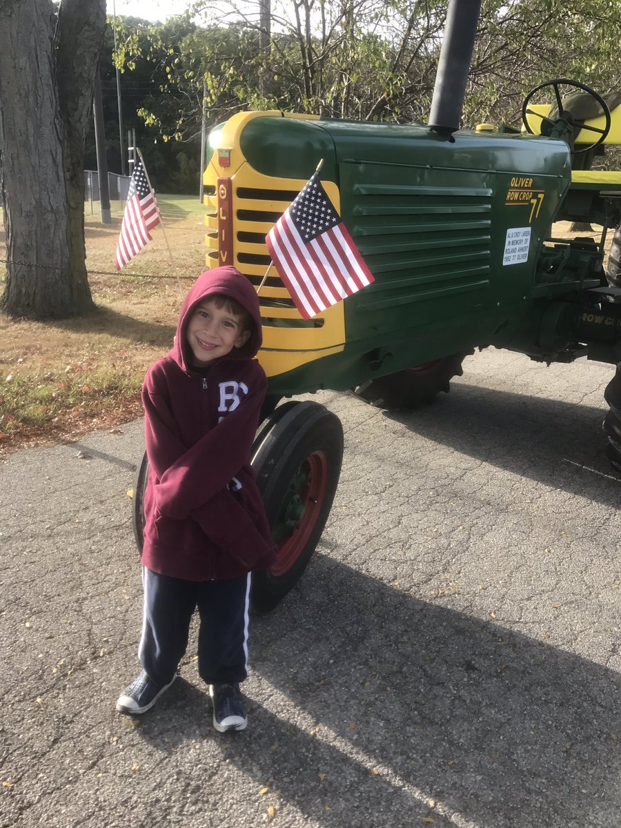 ParentingReally's tweet photo. A tractor parade with your kids and grandparents? Say yes! https://t.co/1vwcuHE0A2
