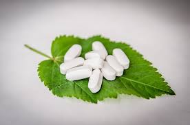 DrEhabMohammed's tweet photo. Mistletoe" one of the natural products that shows a positive effects in breast cancer patients either locally advanced or metastatic. https://t.co/1etDL5Nr7p