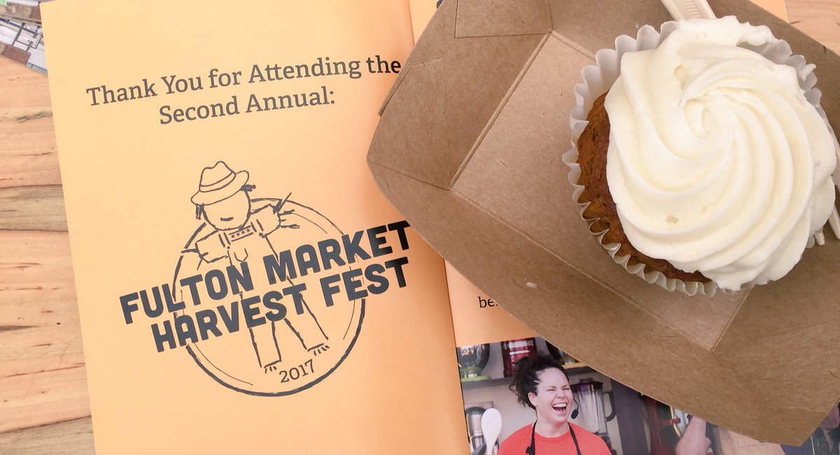My weekend: 1. Meet/interview @StephAndTheGoat. 2. Eat her stupidly good sweet potato cupcakes. #fmharvestfest