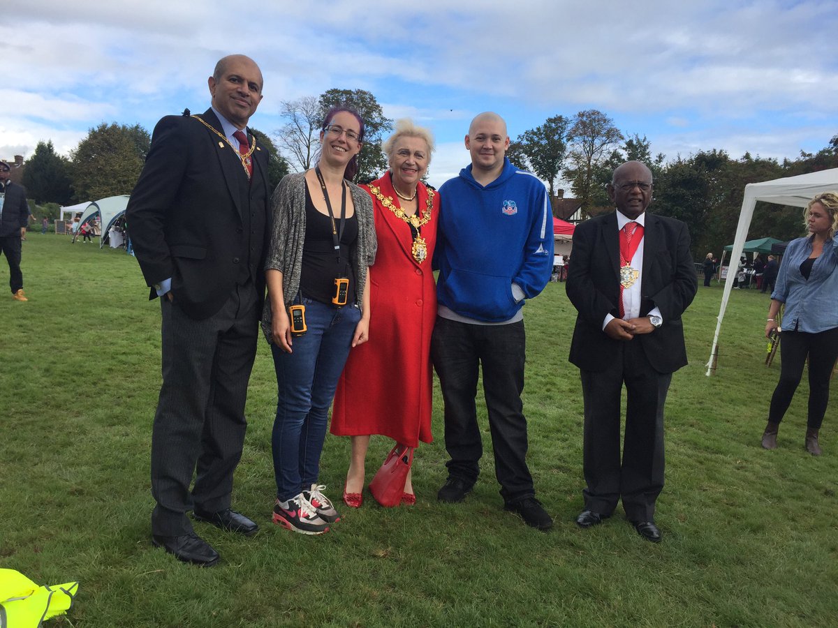 PriscillasTRoom's tweet photo. Thank you @MayorOfCroydon for attending our phenomenal event - Sanderstead Community day yesterday #lovesanderstead a pleasure to have you https://t.co/SCCe8ENWwk