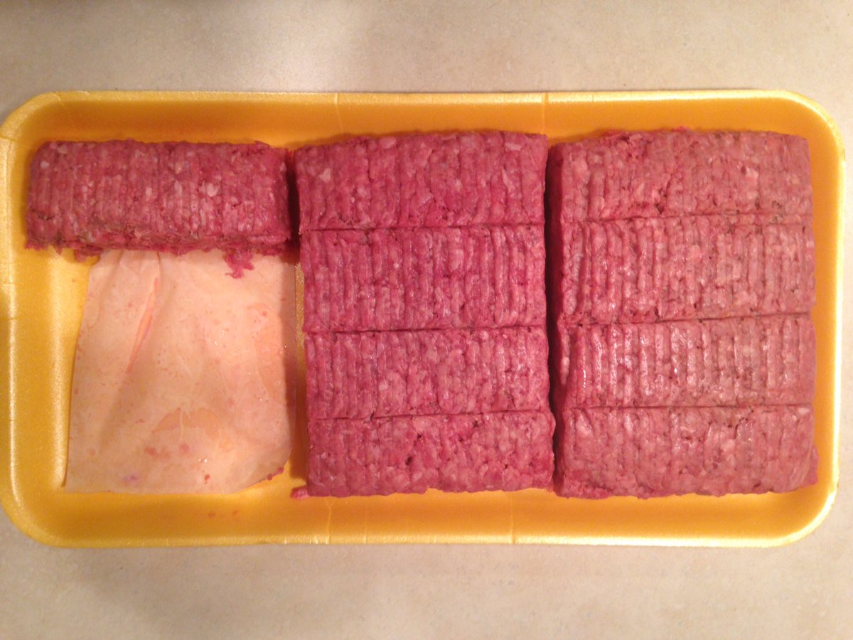 I needed a lb. of ground chuck. What do you notice &amp; what do you wonder? #titleIsps #mathfordinner