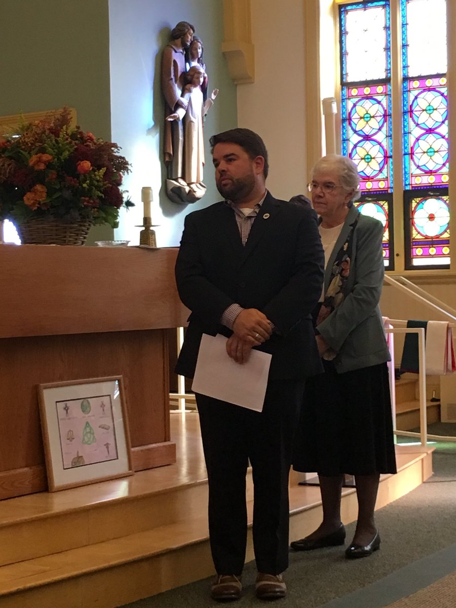 jparodi1201's tweet photo. Today, I was welcomed as a #MercyAssociate. I’m grateful to those who walk with me, my family, and @SistersofMercy for their example. https://t.co/QGOtIQ0Dtw
