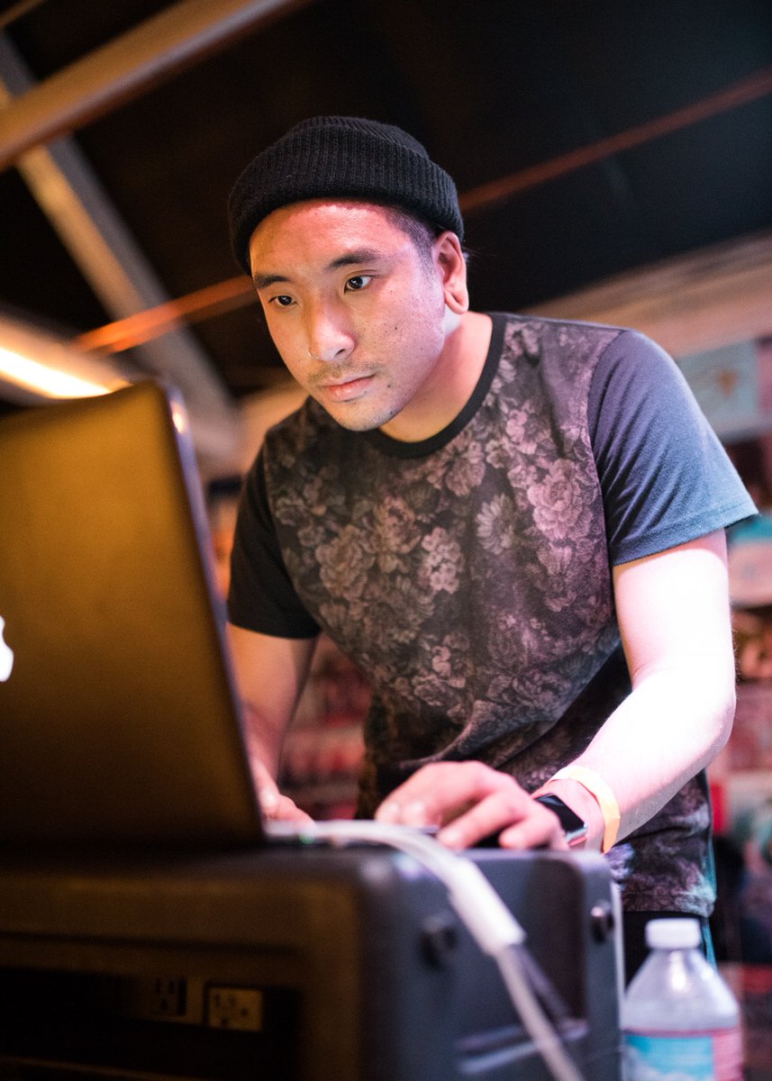 NEW YOUTUBE VIDEO POSTED 
SUBSCRIBE to our channels and page!
youtube.com/watch?v=CsT1RB…
More exciting videos and 'things' to come REAL soon😃✌🏾