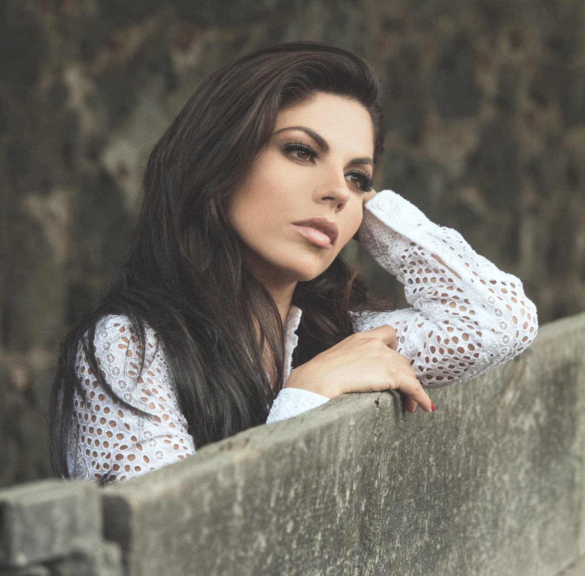 afri_zavala's tweet photo. 100% Mexicana ❤️ 🇲🇽 https://t.co/ZvQOZ61MVd