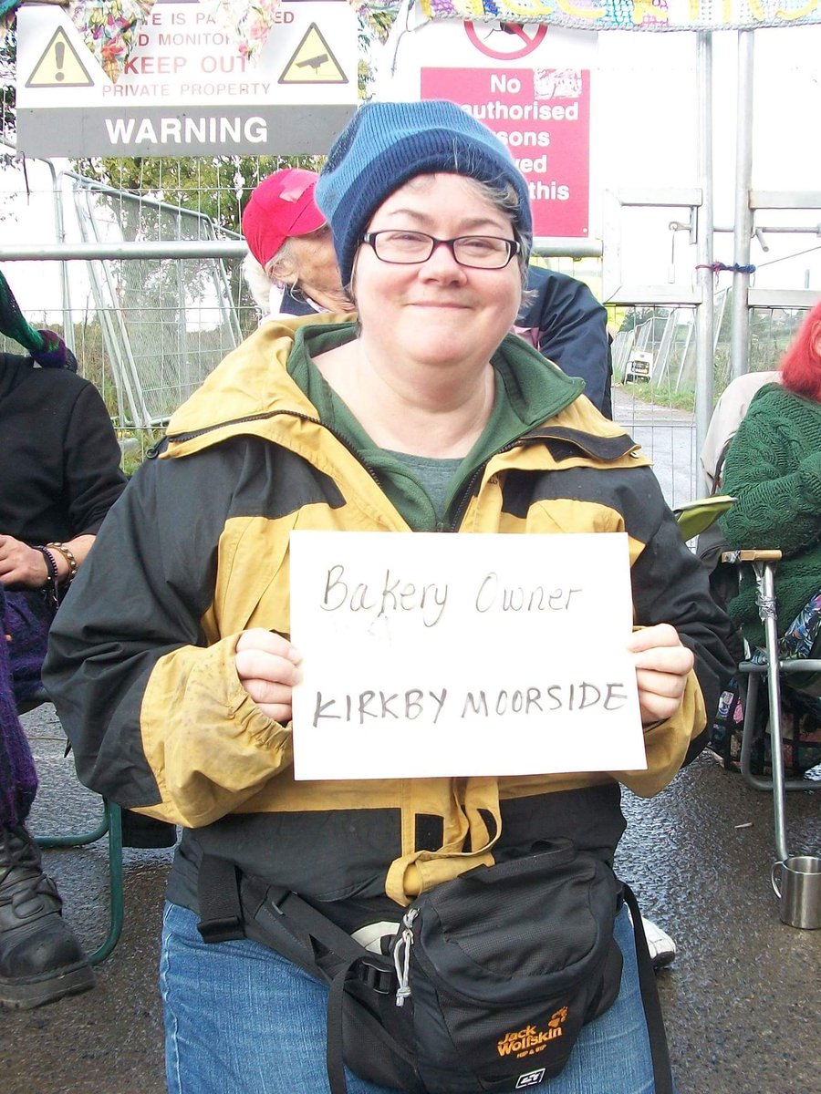 RoguesGalleryFF's tweet photo. Kirby Misperton Sept 2017
#Frackfreecommunity #wesaidno #nofrackingway #frackoff #westandwithstandingrock #waterislife https://t.co/RieBPKon7n